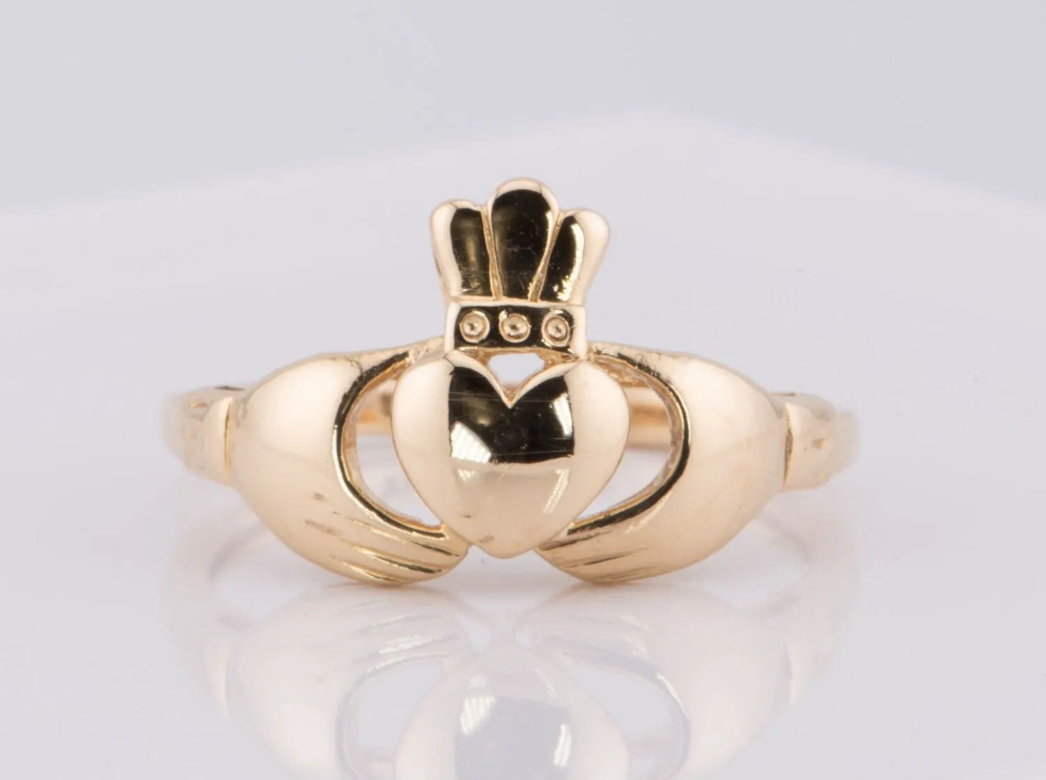 14K Gold Claddagh Ring Celtic Design R6597