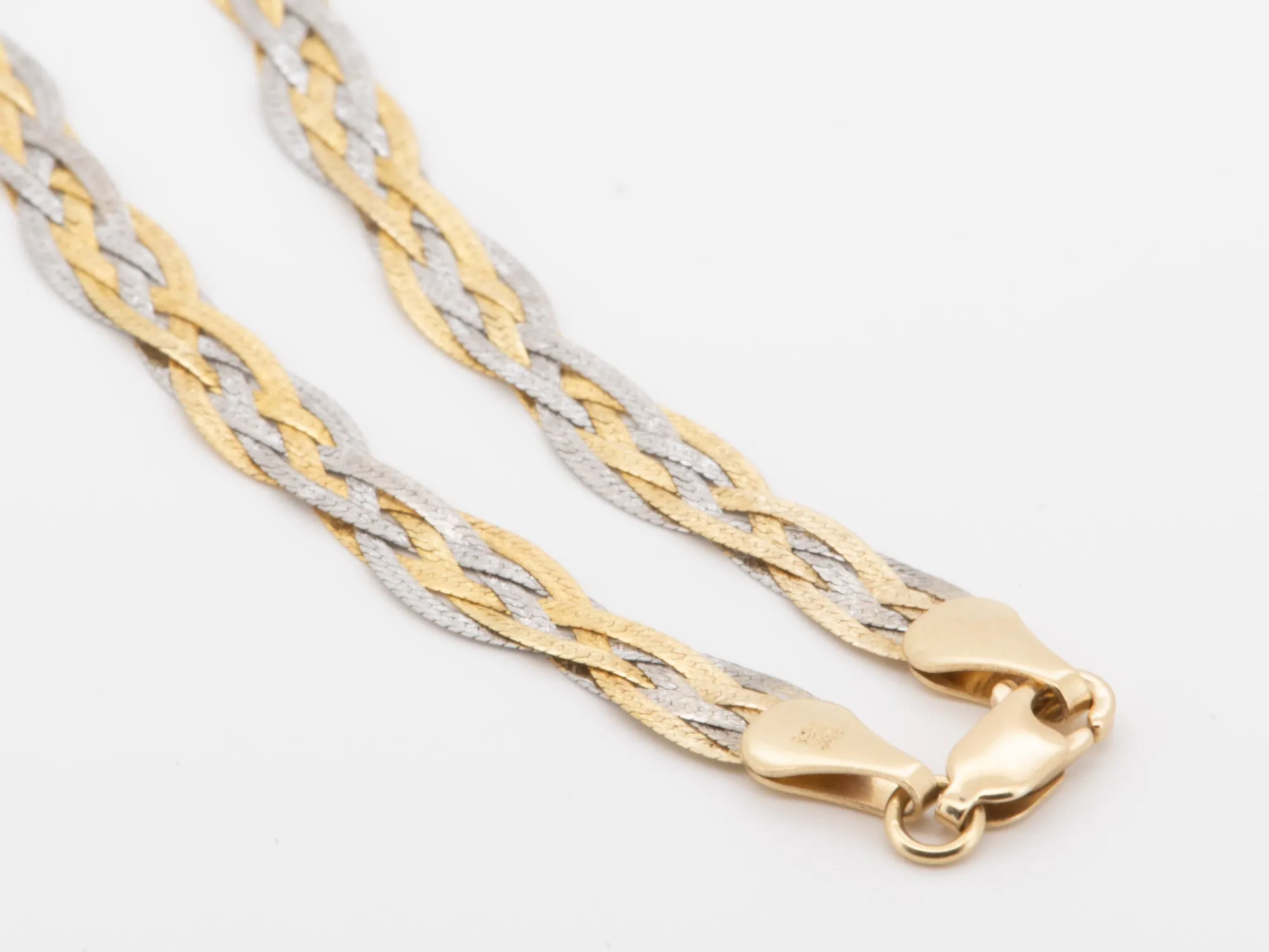 14K Gold Dual Tone Braided Necklace 6.78g V1136