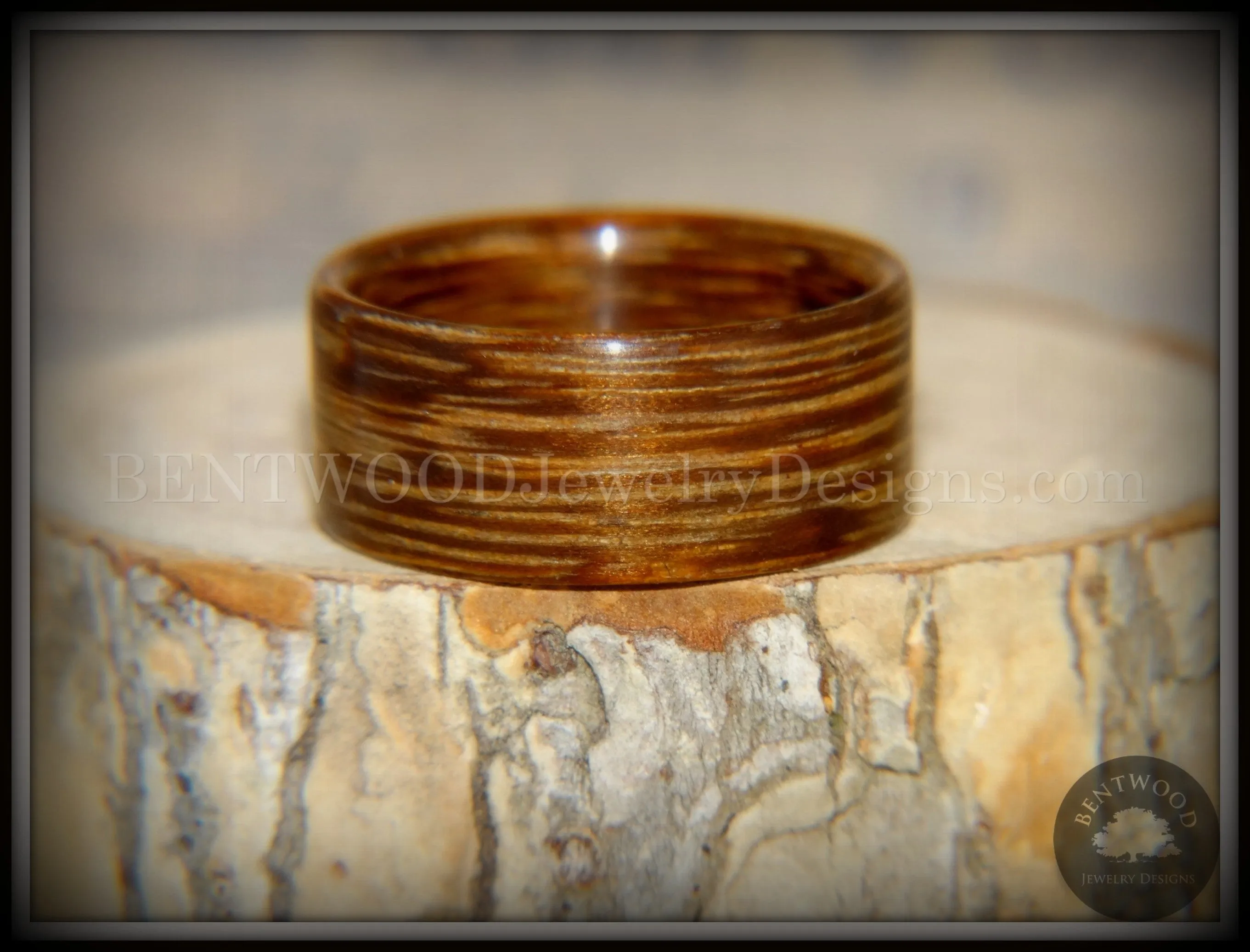 Bentwood Ring - Brazilian Brownheart Wood Ring