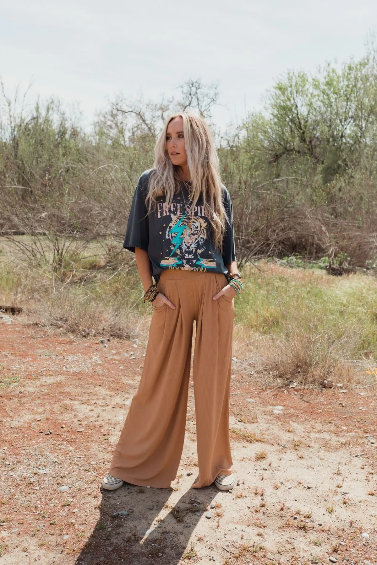 Big Thrills Palazzo Pants - Tan