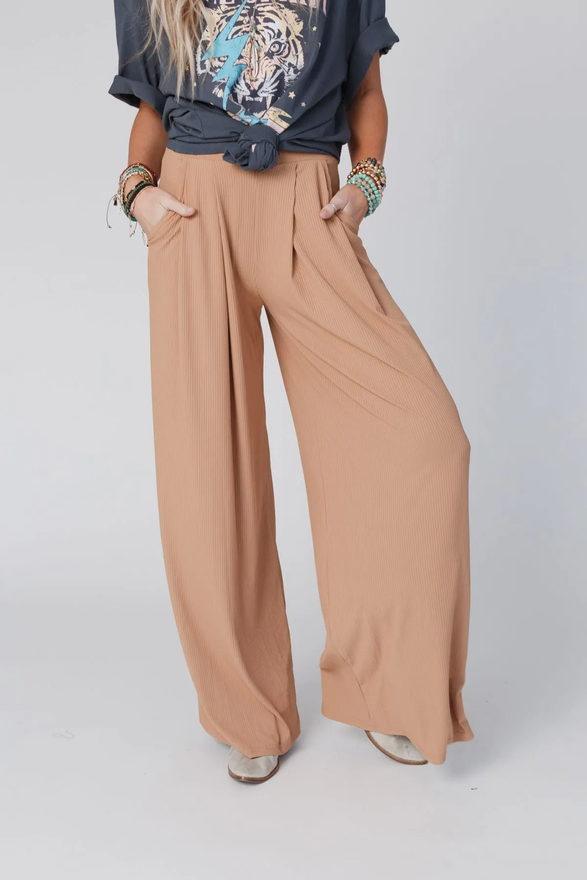 Big Thrills Palazzo Pants - Tan