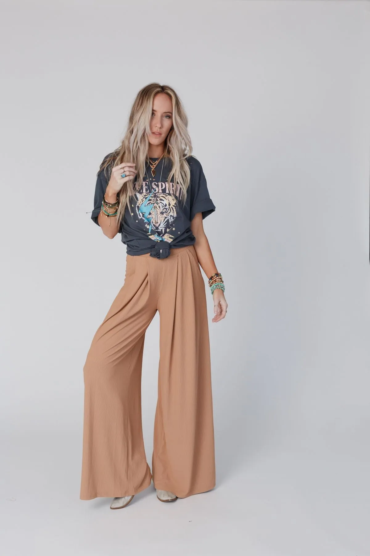 Big Thrills Palazzo Pants - Tan