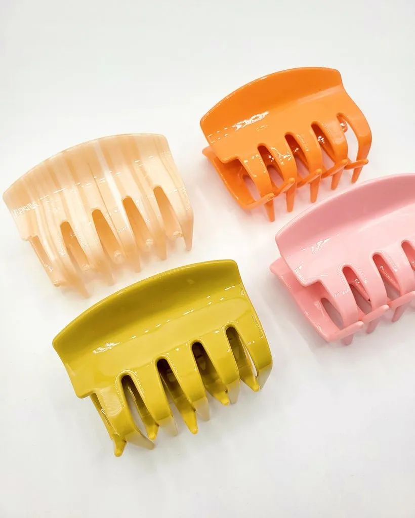 CoutuKitsch Diana Hair Clip (Multiple Colours)