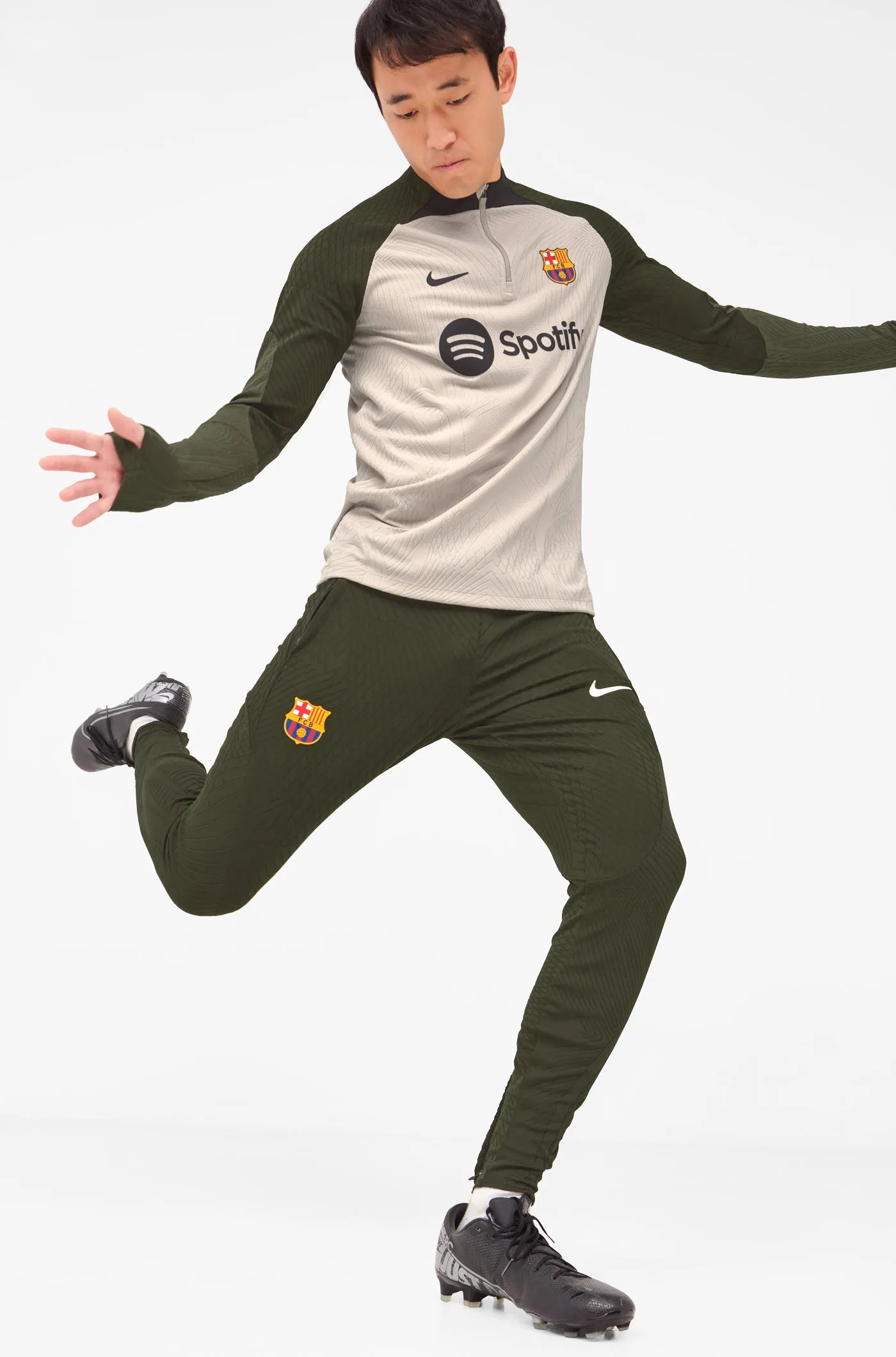 FC Barcelona Training Pants 23/24 - Player's Edition