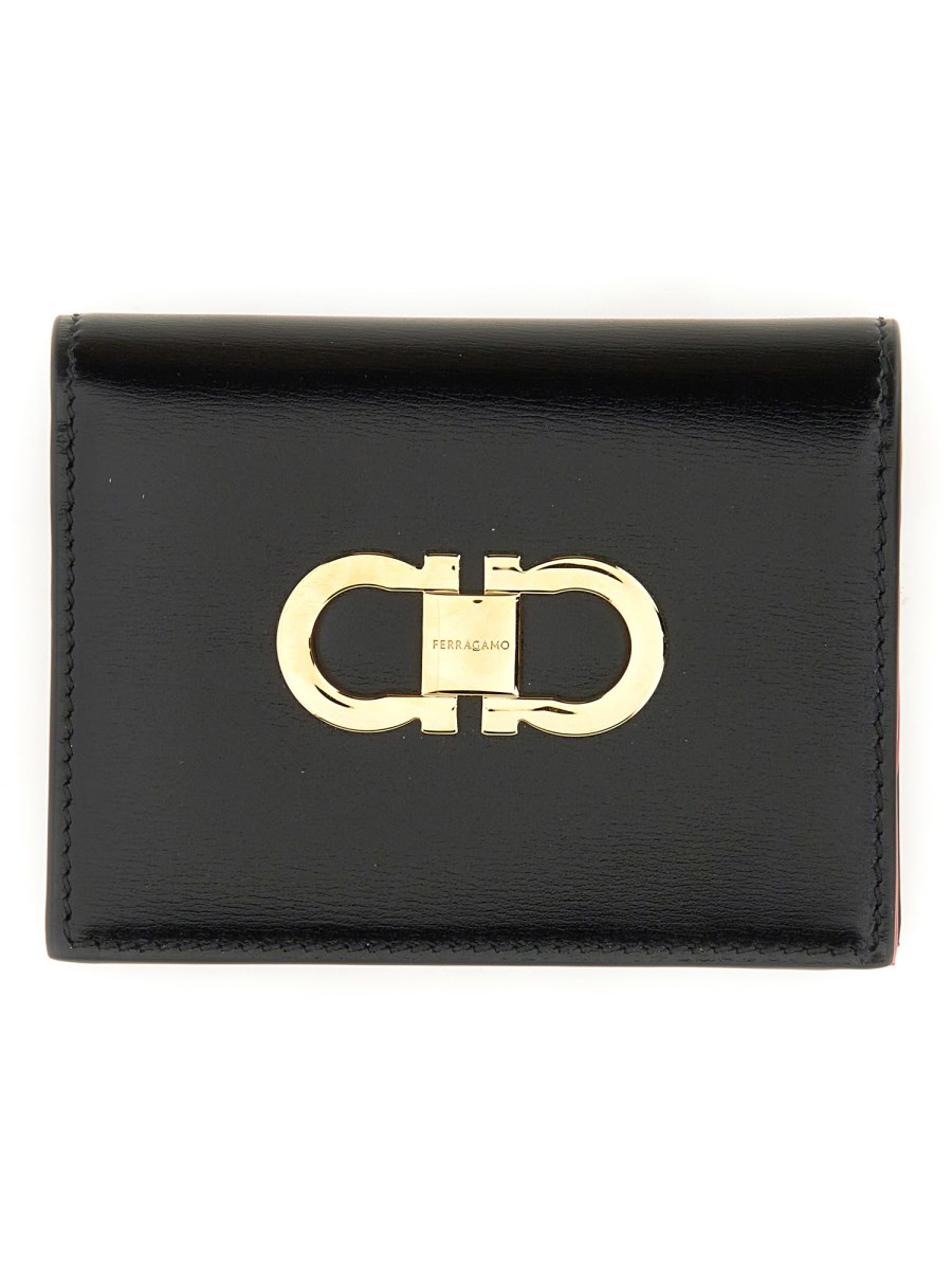 FERRAGAMO    LEATHER GANCINI WALLET