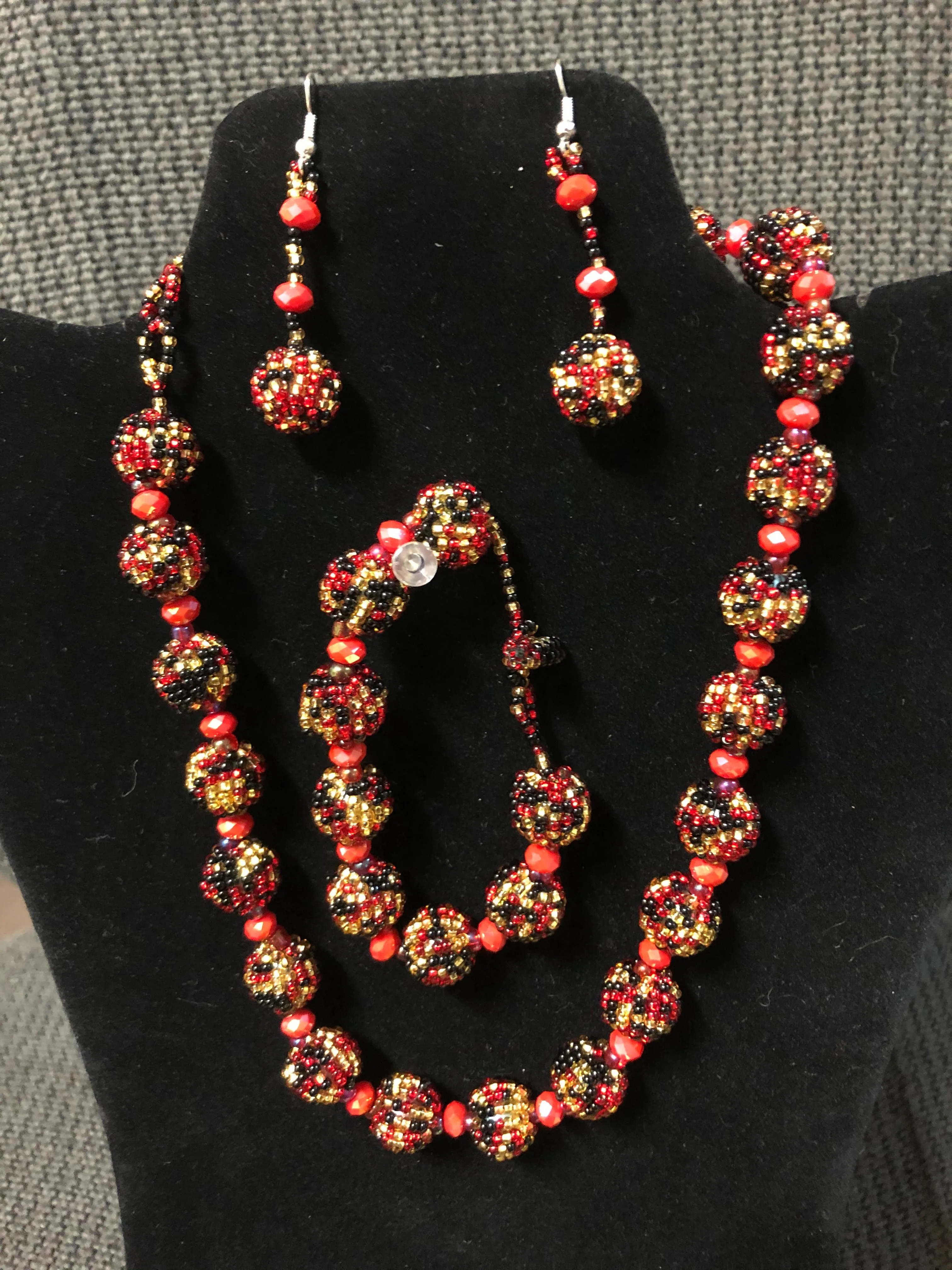 Guatemalan handcrafted beadwork necklace, bracelet and earrings set. 18” necklace, 7.5” bracelet