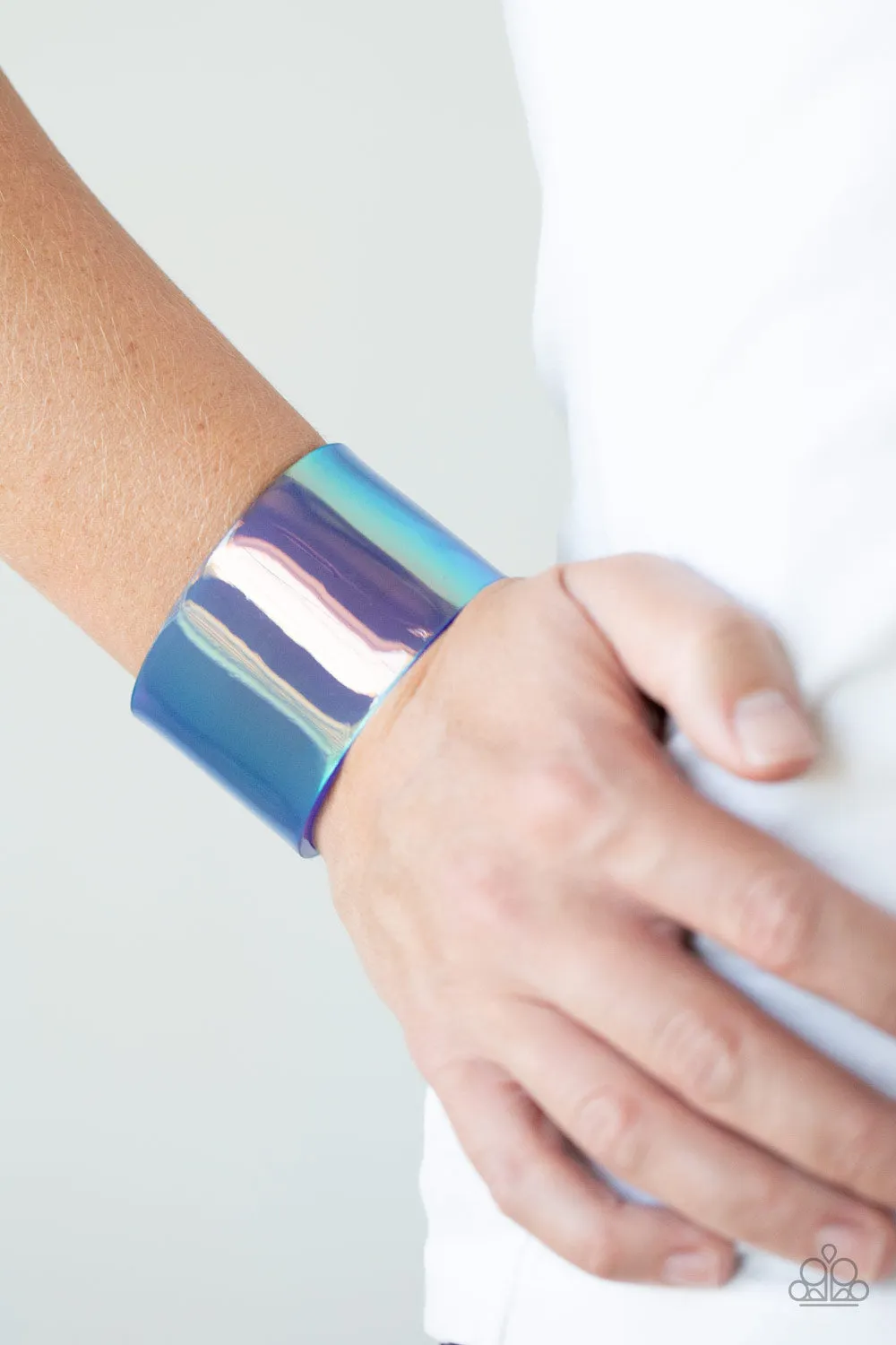 Holographic Aura - Blue Bracelet