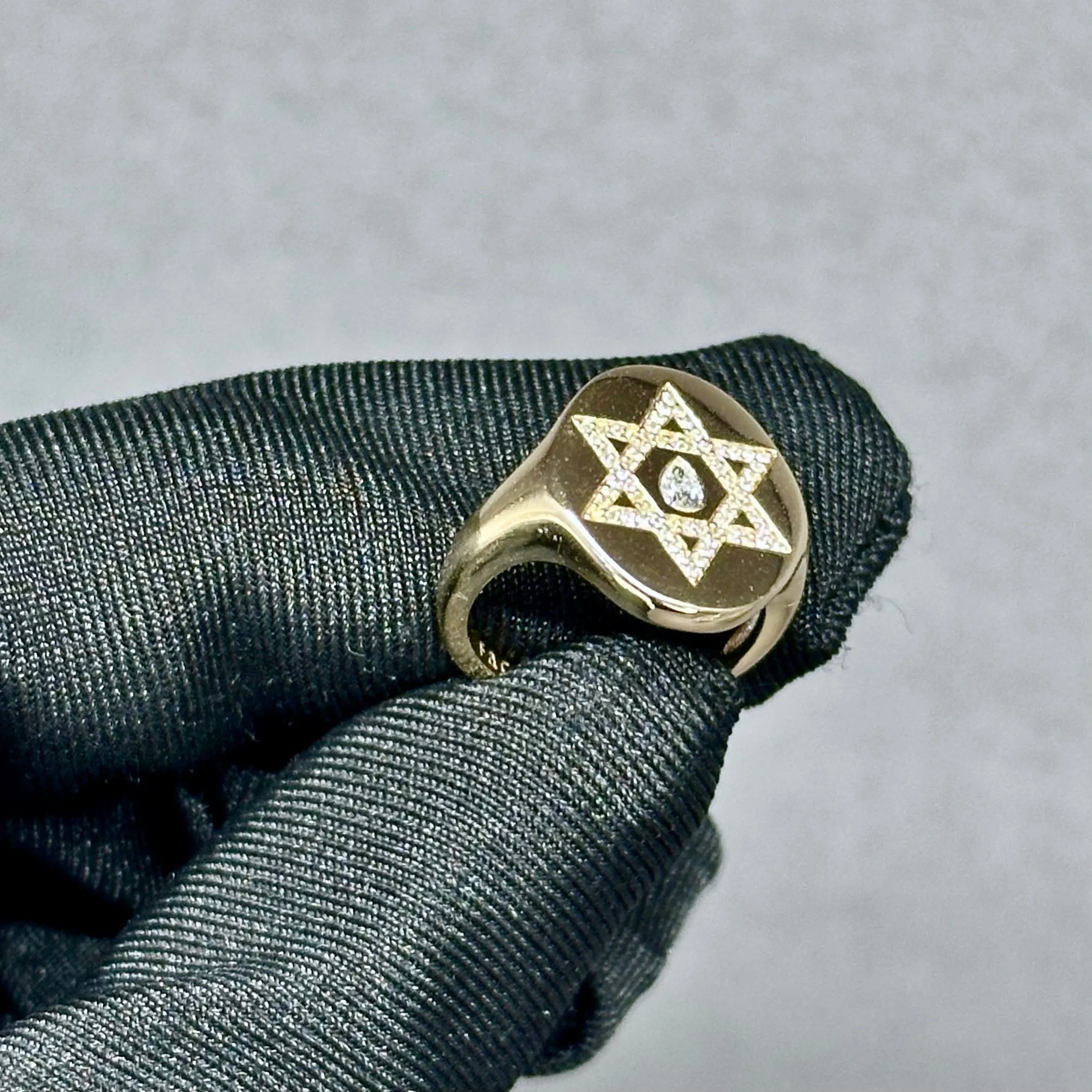 Isa - Star Signet Ring