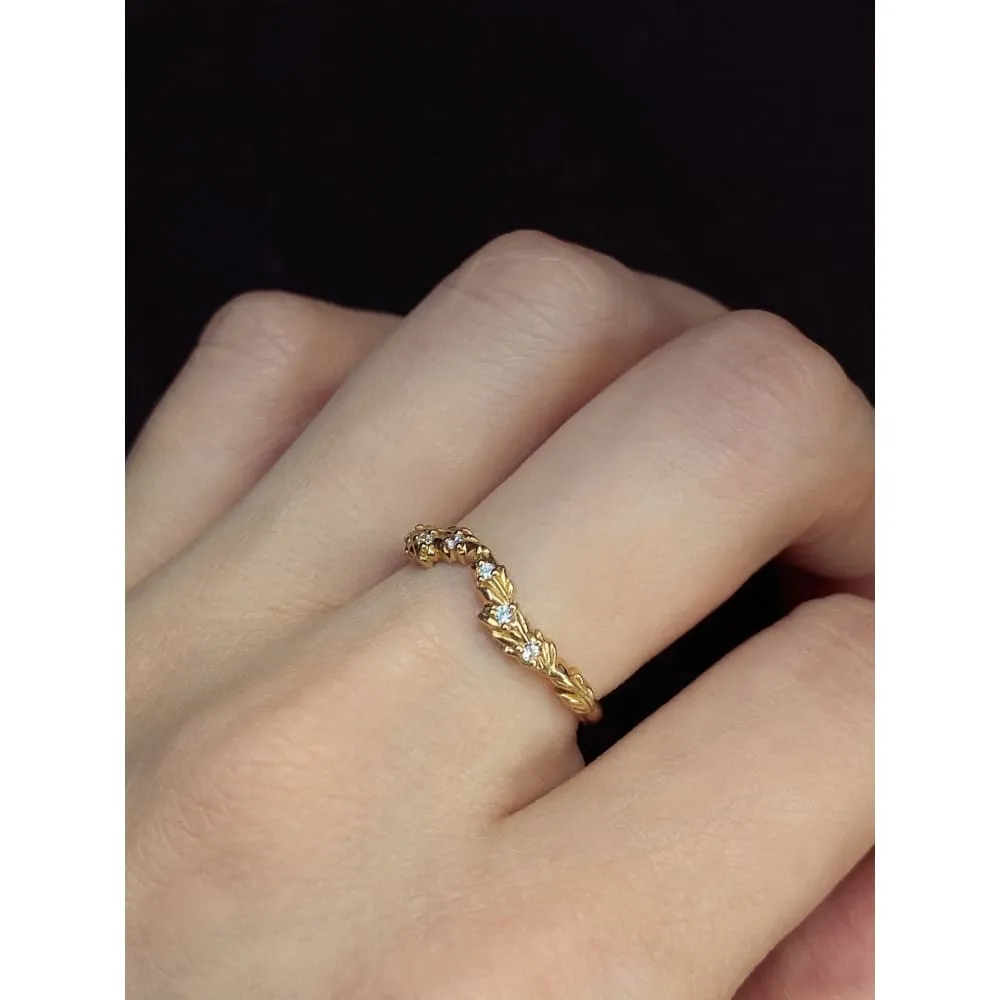 Kyrith - Stacking curved leaves diamond ring