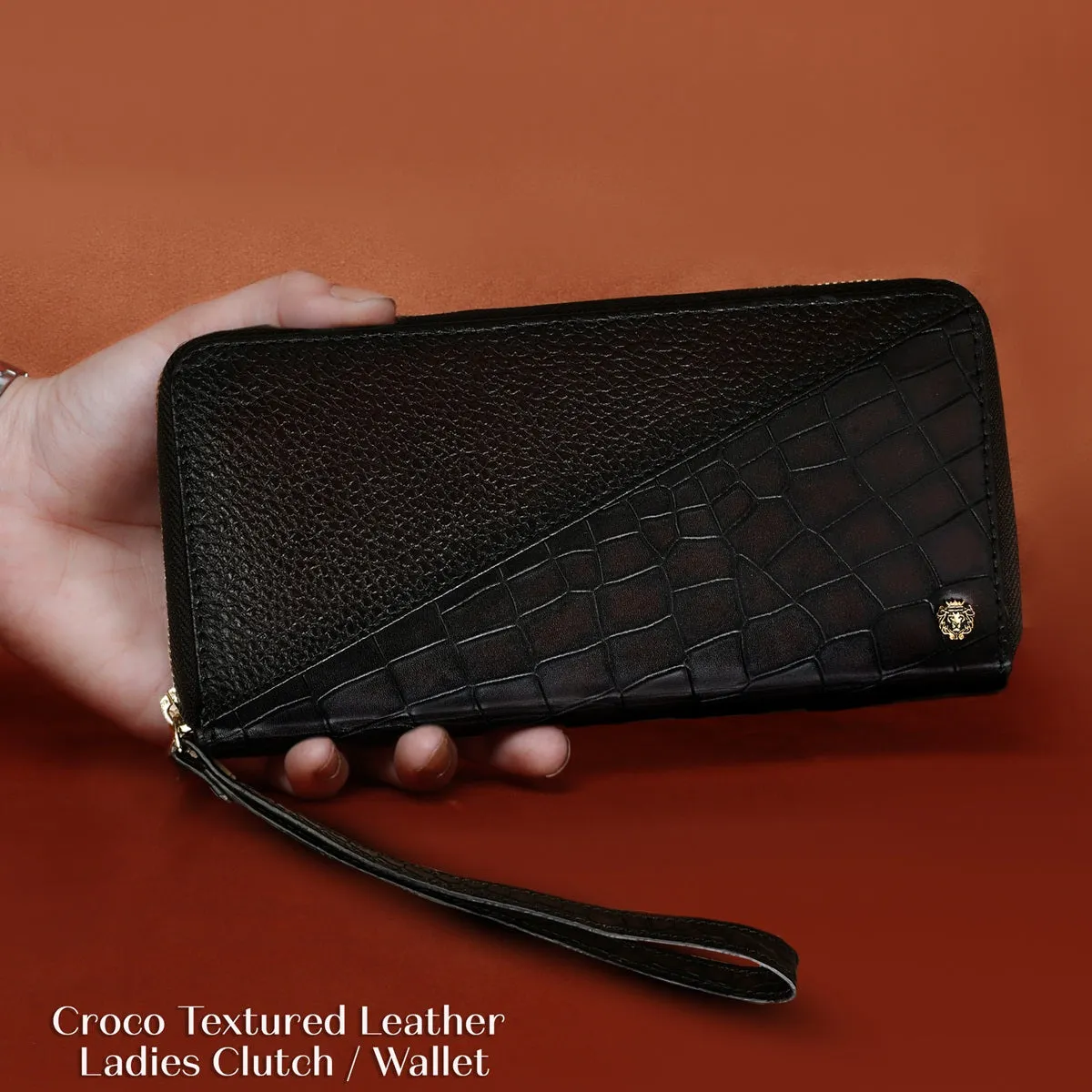 Ladies Clutch/Wallet in Dark Brown Center stitched Silhouette Deep Cut & Textured Leather