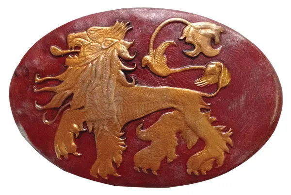 Lannister Shield Pin: Game of Thrones