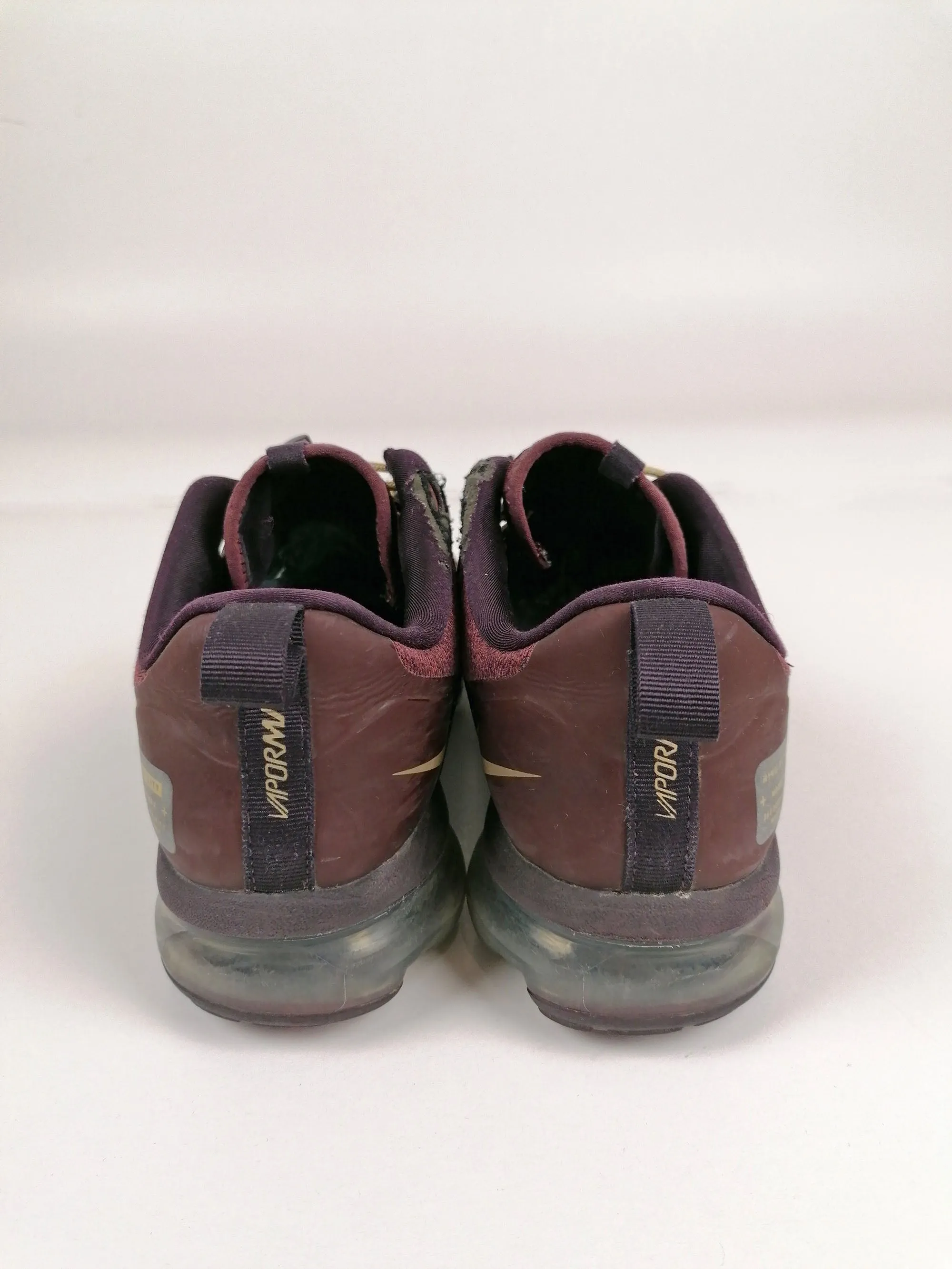 Nike Air VaporMax Run Utility Burgundy Crush 2018 Women's Sneakers  ~ size EU 38.5 / US 7.5 / uk 5