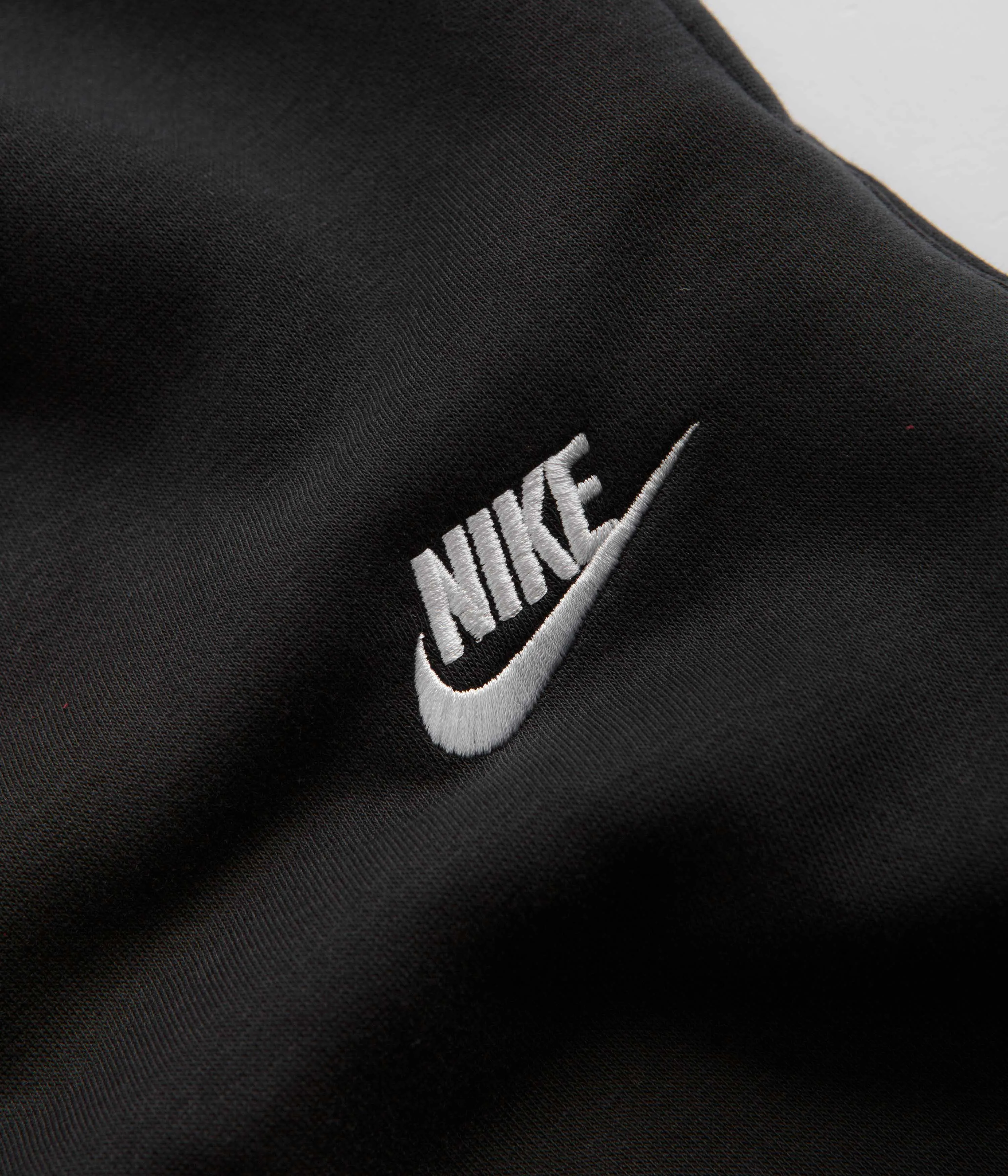 Nike Club Fleece Sweatpants - Black / Black / White