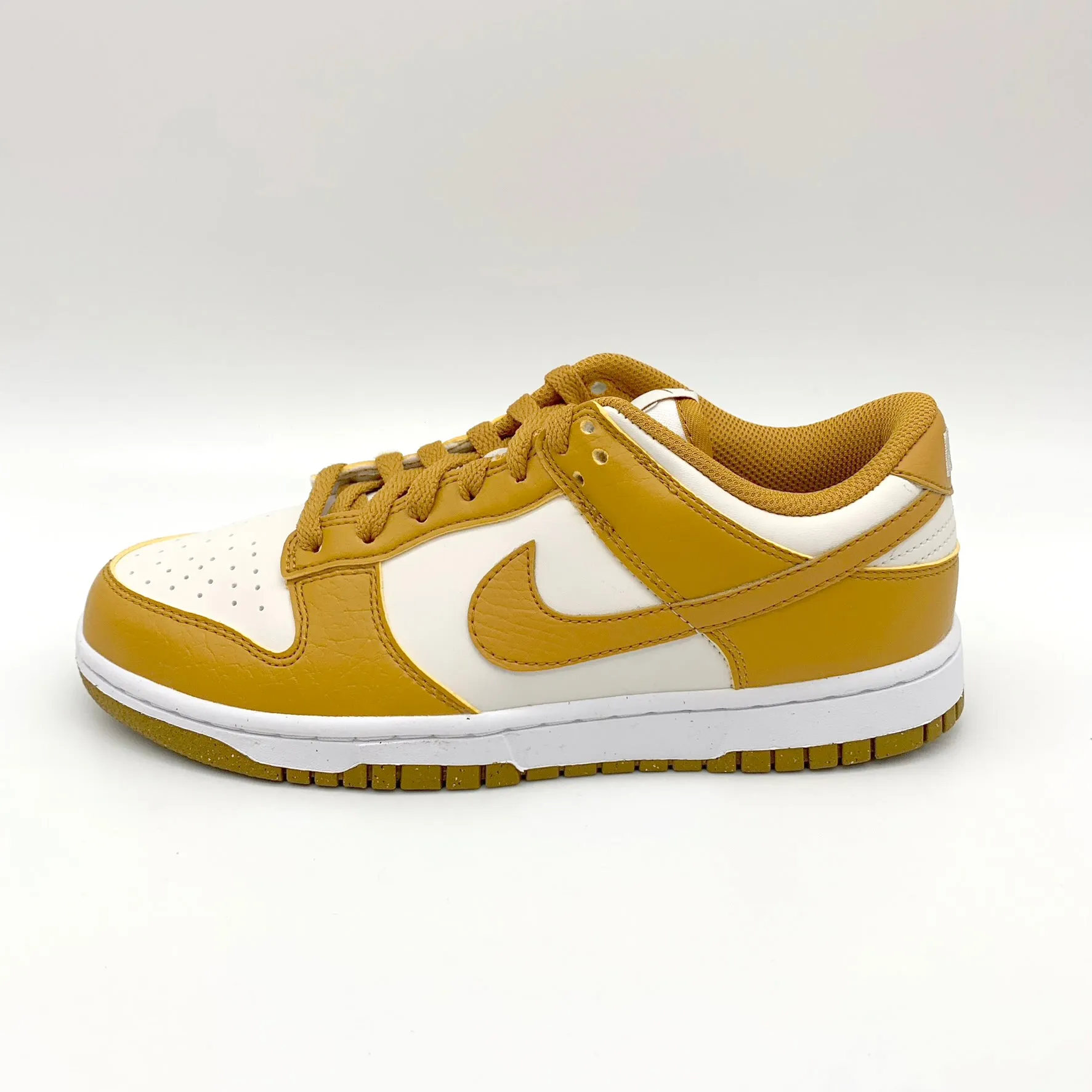 Nike Dunk Low Next Nature Phantom