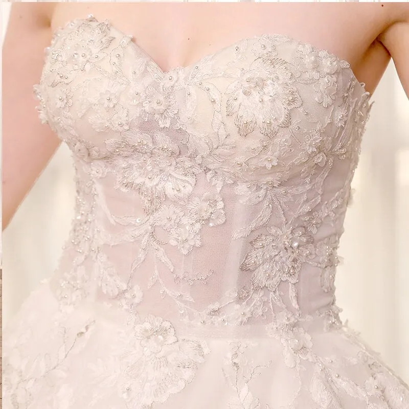 Plus Size Lace Sweetheart Floor Length Bridal Gowns with Court Train