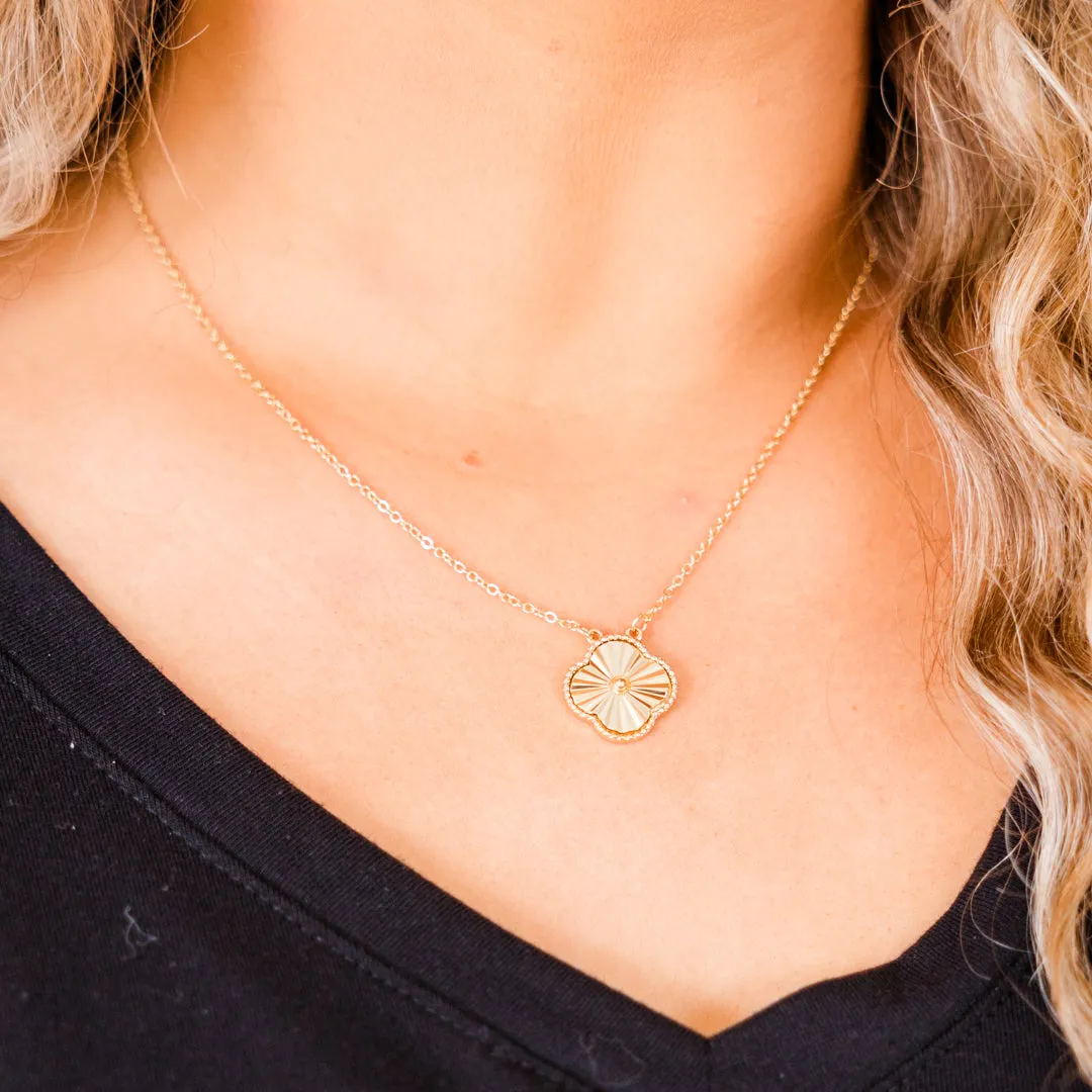 Poised To Perfection Necklace, Gold