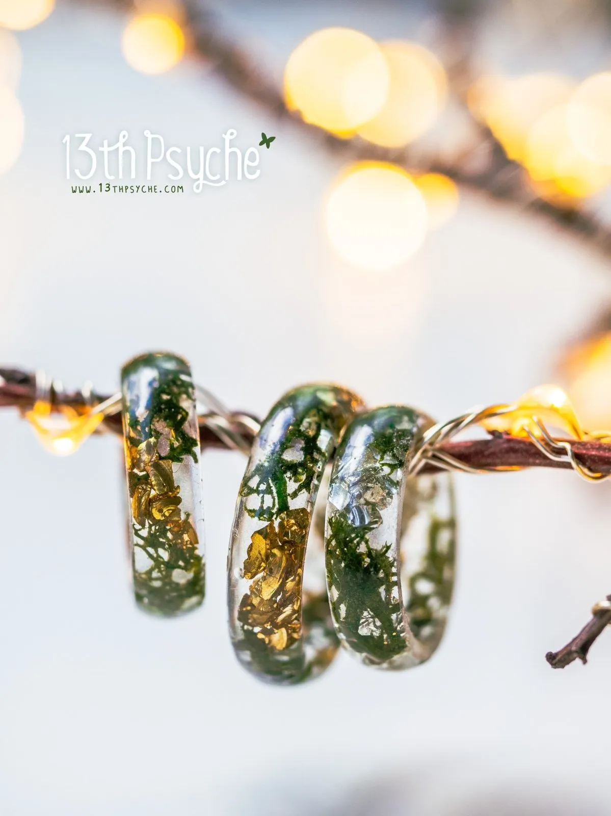 Real moss and metallic stones resin ring