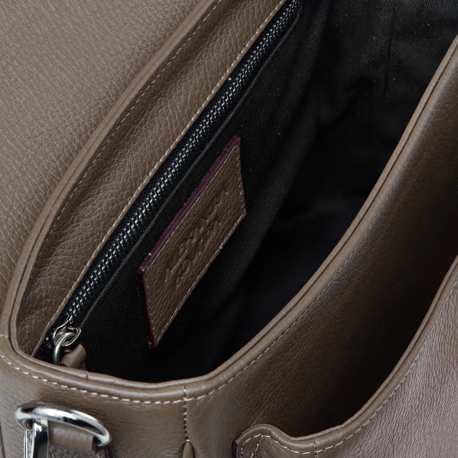 Signature Messenger bag