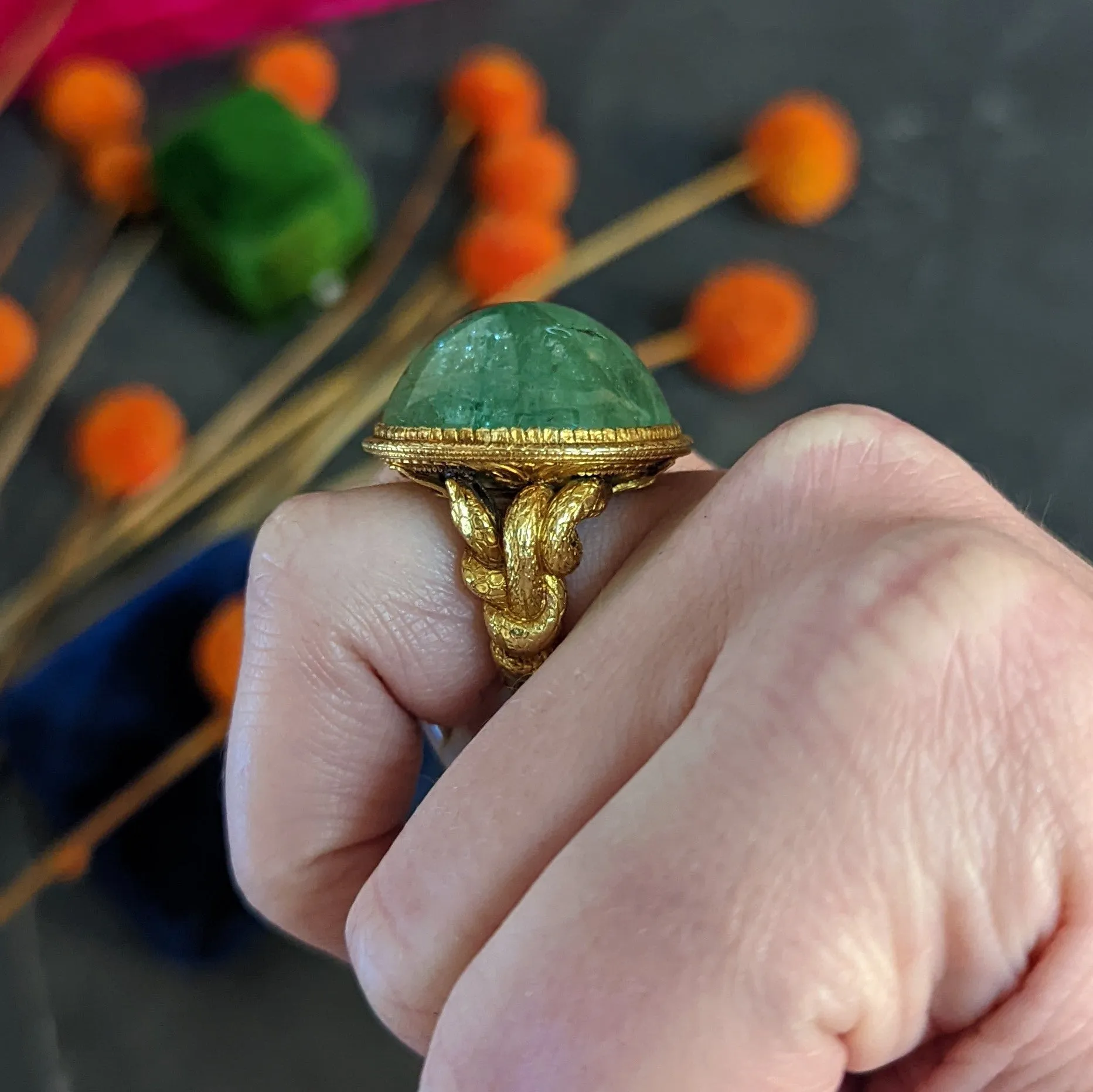 Substantial Emerald 22 Karat Gold Snake Gemstone Ring