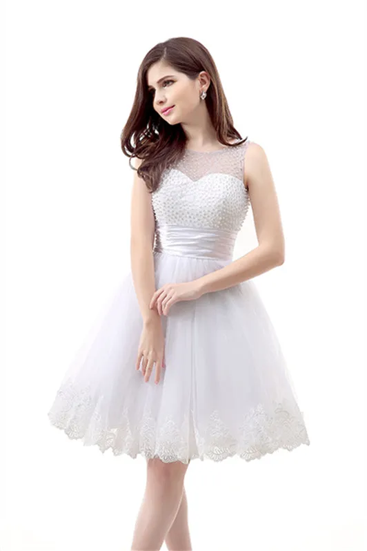 White Short Tulle Lace Knee Length Pearls Homecoming Dresses