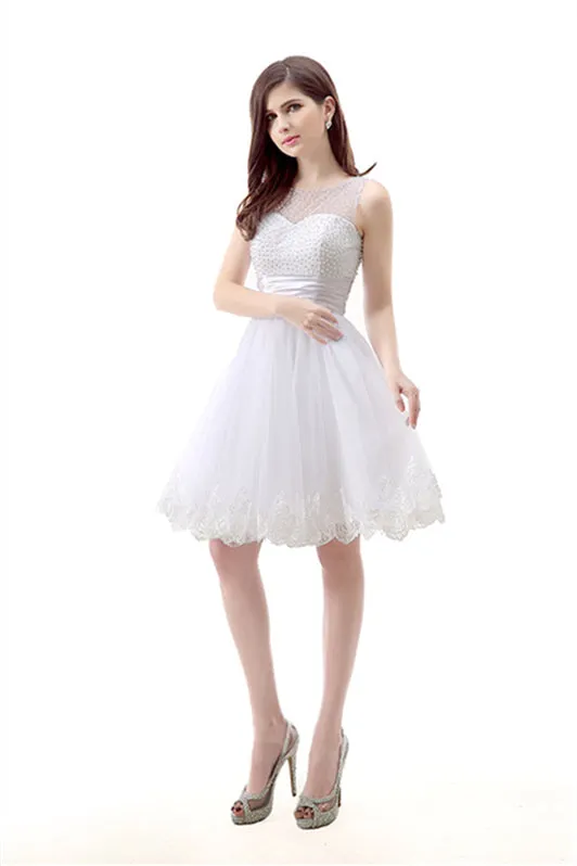 White Short Tulle Lace Knee Length Pearls Homecoming Dresses