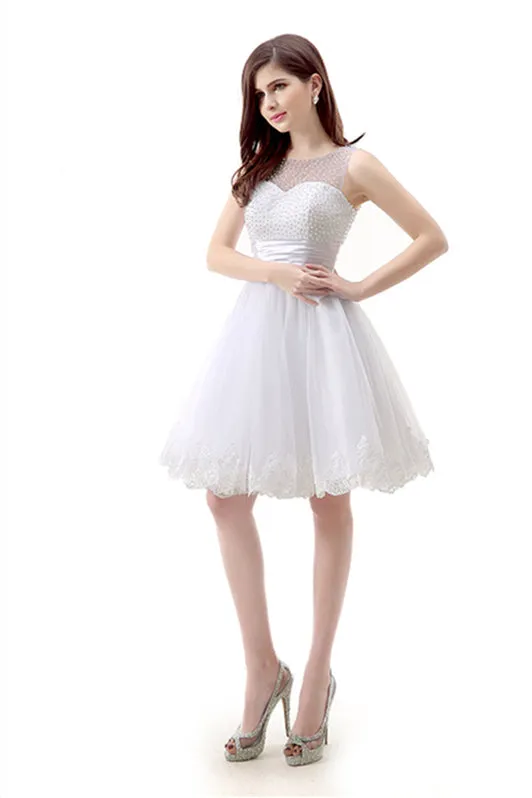 White Short Tulle Lace Knee Length Pearls Homecoming Dresses