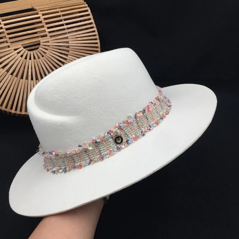 Women's England Style White Cloth Fedora Hat with Crystal Decoration