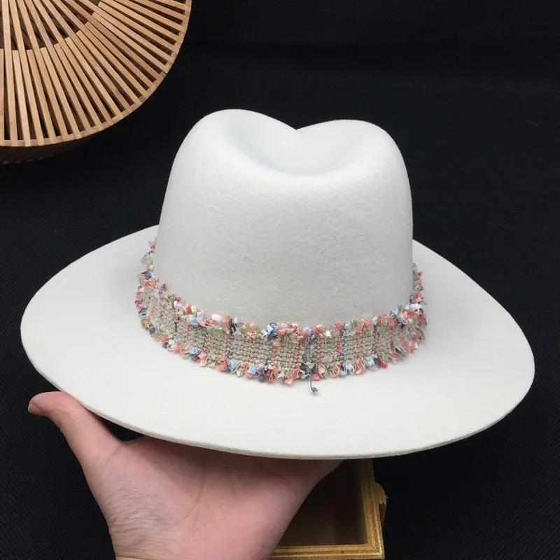 Women's England Style White Cloth Fedora Hat with Crystal Decoration